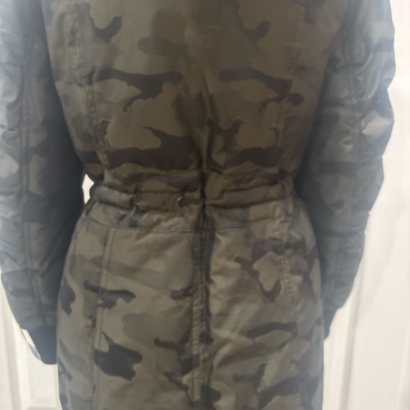 DKNY Womens Cammo Faux Fur Trim Puffer Coat Size M - Picture 7 of 8